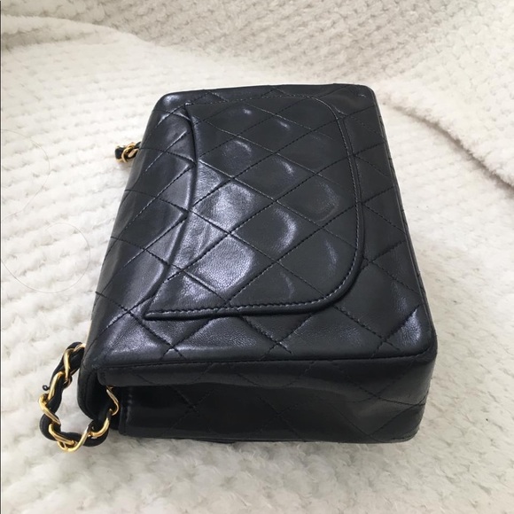 🌈SOLD🌈Authentic Chanel Vintage Black Square Mini Lambskin 24k Gold hardware - Picture 13 of 13